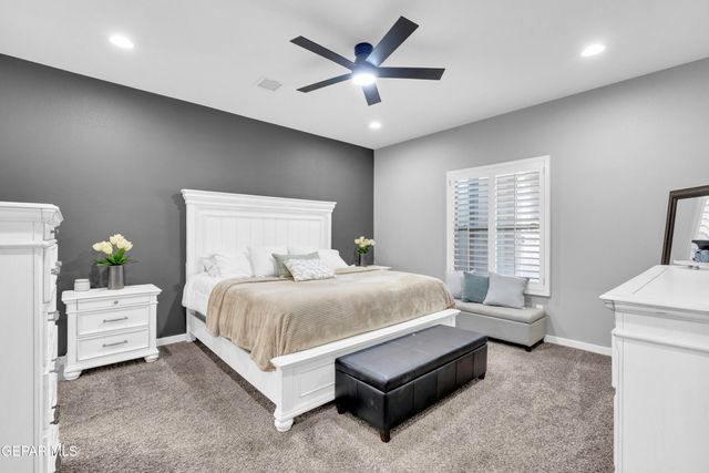 12781 Kingsbury Avenue, El Paso, TX 79928