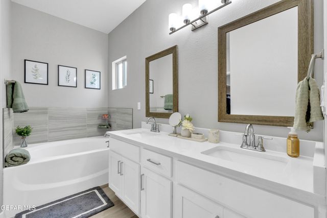 12781 Kingsbury Avenue, El Paso, TX 79928