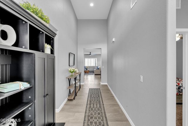 12781 Kingsbury Avenue, El Paso, TX 79928