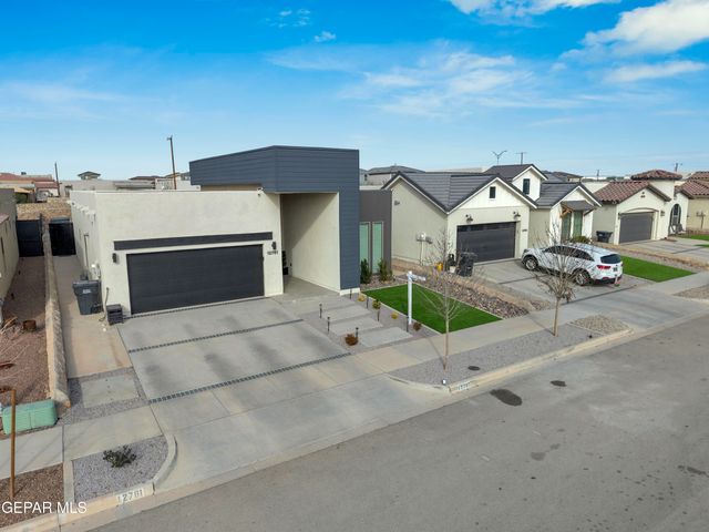 12781 Kingsbury Avenue, El Paso, TX 79928