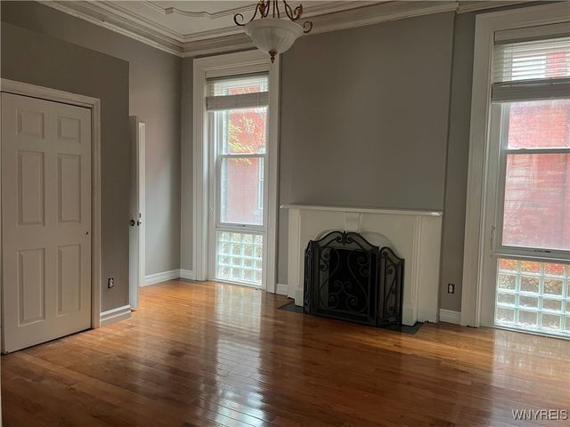 900 Main Street, Buffalo, NY 14202