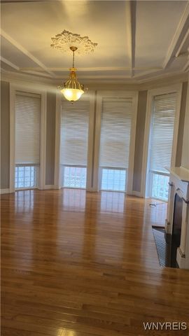 900 Main Street, Buffalo, NY 14202