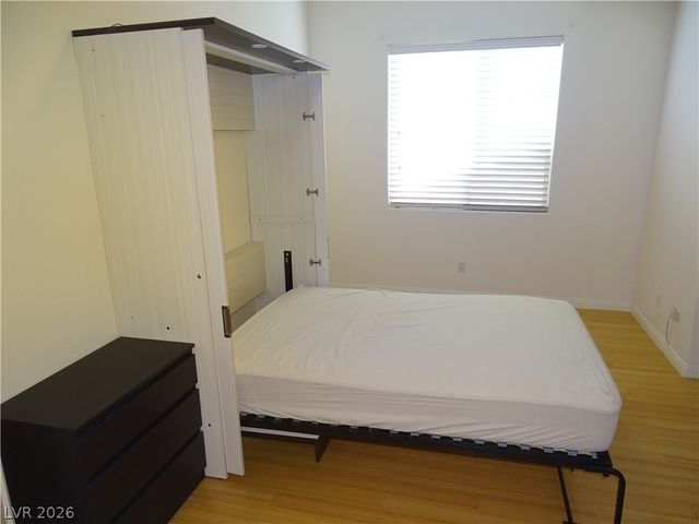 2120 Waterbury Lane, Las Vegas, NV 89134