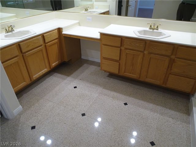 2120 Waterbury Lane, Las Vegas, NV 89134