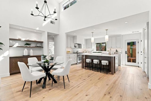 2 Augusta Court, Los Gatos, CA 95030