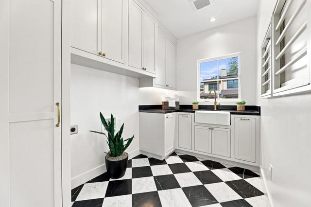 2 Augusta Court, Los Gatos, CA 95030