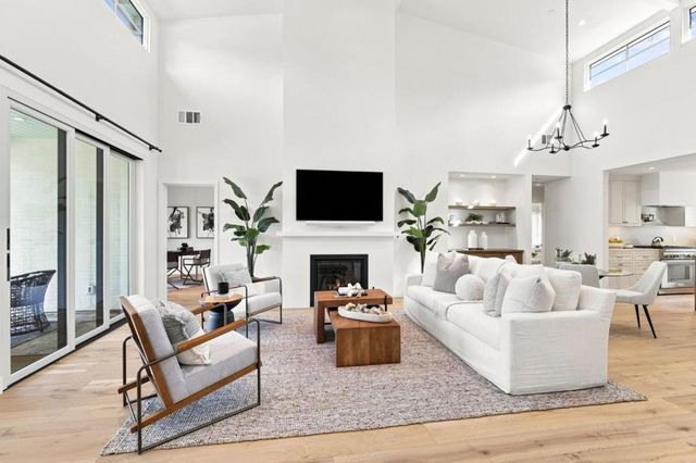 2 Augusta Court, Los Gatos, CA 95030