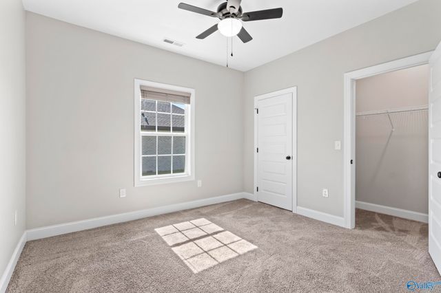 1207 Glendora Avenue, Tuscumbia, AL 35674