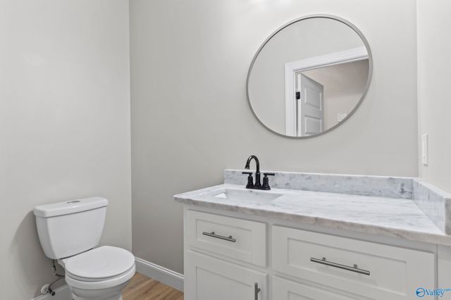 1207 Glendora Avenue, Tuscumbia, AL 35674