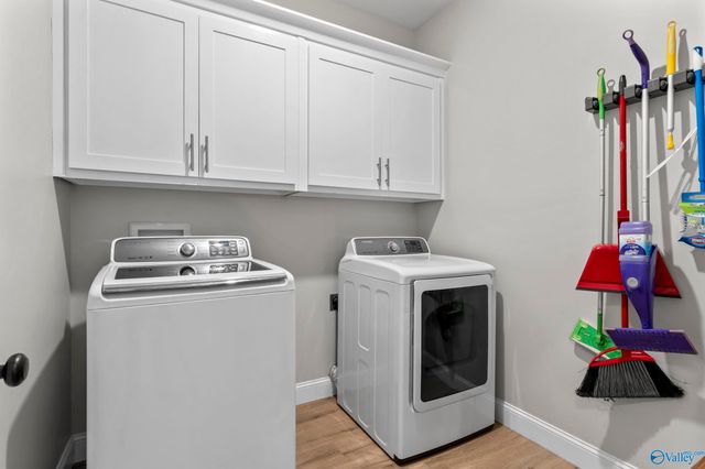 1207 Glendora Avenue, Tuscumbia, AL 35674