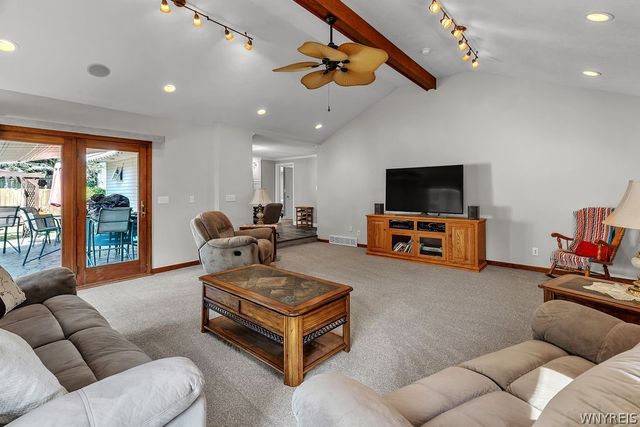 10875 Howe Road, Clarence, NY 14031