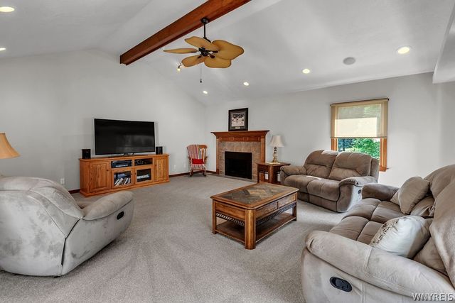 10875 Howe Road, Clarence, NY 14031