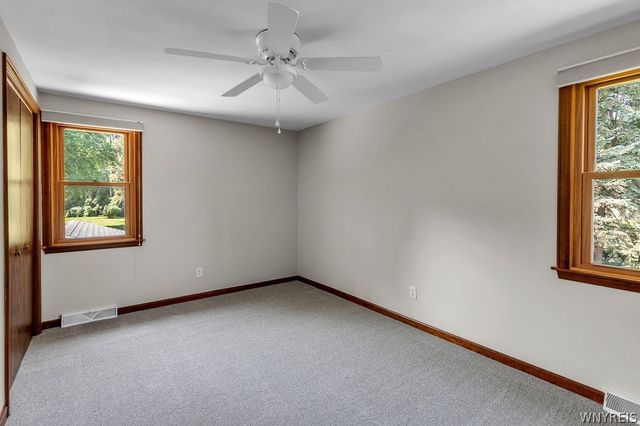 10875 Howe Road, Clarence, NY 14031