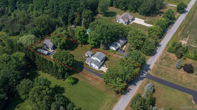 10875 Howe Road, Clarence, NY 14031