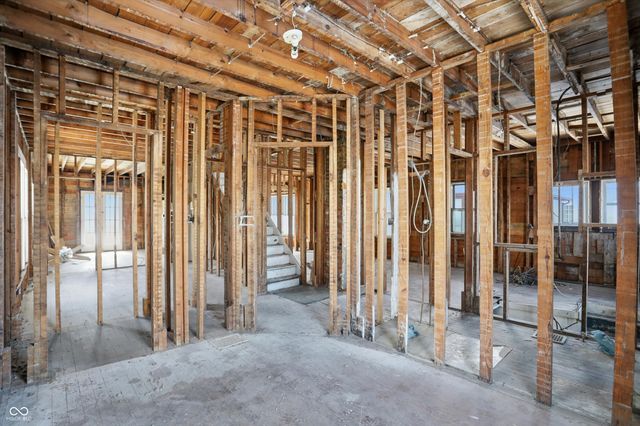 56 E Pennsylvania Street, Shelbyville, IN 46176