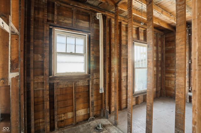 56 E Pennsylvania Street, Shelbyville, IN 46176