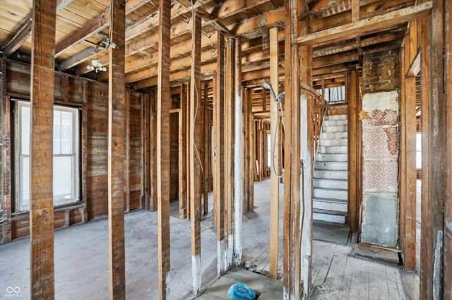 56 E Pennsylvania Street, Shelbyville, IN 46176