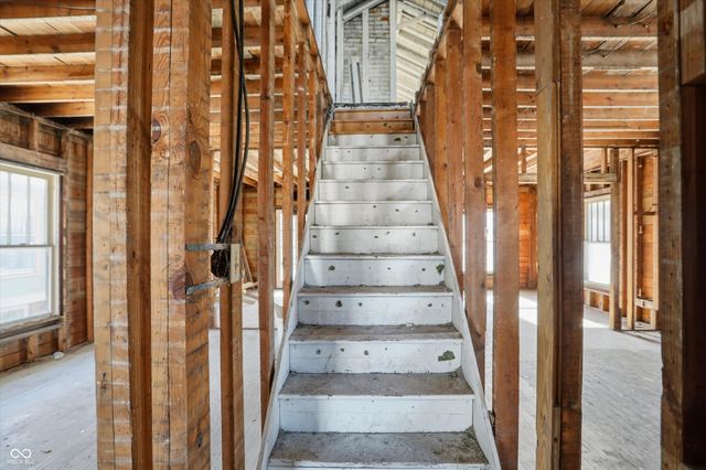 56 E Pennsylvania Street, Shelbyville, IN 46176