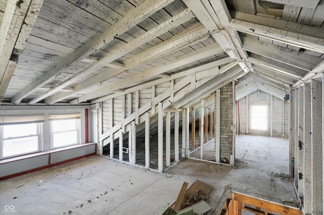 56 E Pennsylvania Street, Shelbyville, IN 46176