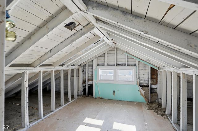 56 E Pennsylvania Street, Shelbyville, IN 46176