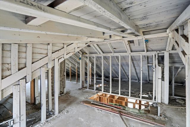 56 E Pennsylvania Street, Shelbyville, IN 46176