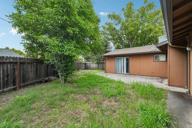 805 Duchow Way, Folsom, CA 95630