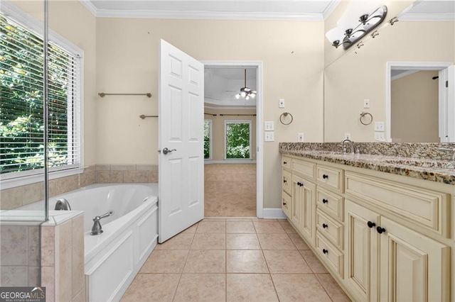 946 Chippewa Oak Drive NE, Dacula, GA 30019