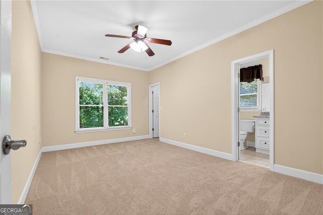 946 Chippewa Oak Drive NE, Dacula, GA 30019