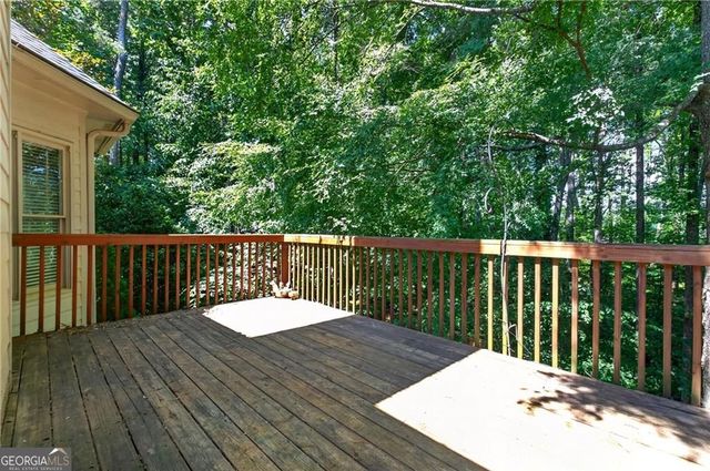 946 Chippewa Oak Drive NE, Dacula, GA 30019