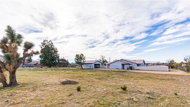 9515 Juniper, Apple Valley, CA 92308