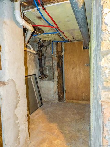 910 Elm Street, Pueblo, CO 81004