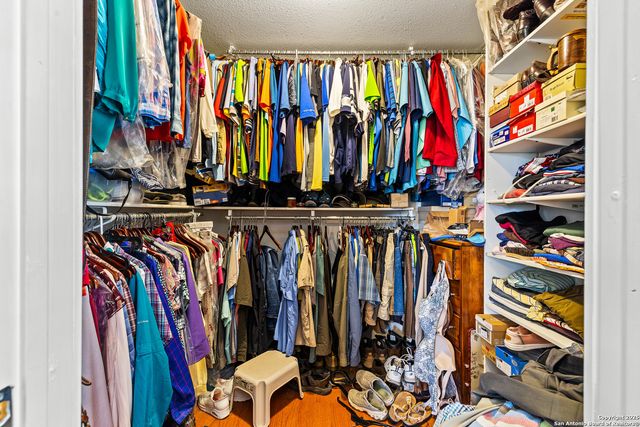 425 Old Pleasanton, San Antonio, TX 78264