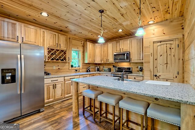 117 Ivy Ridge Way, Clarkesville, GA 30523