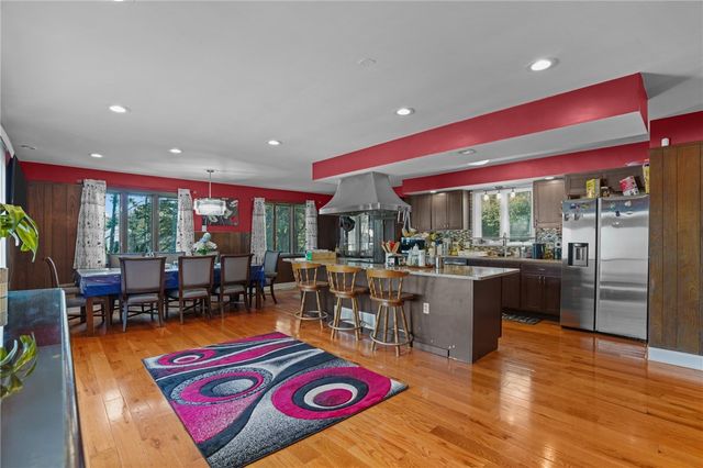 37 Pinewood Drive, North Providence, RI 02904