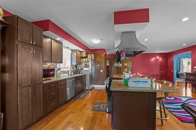 37 Pinewood Drive, North Providence, RI 02904
