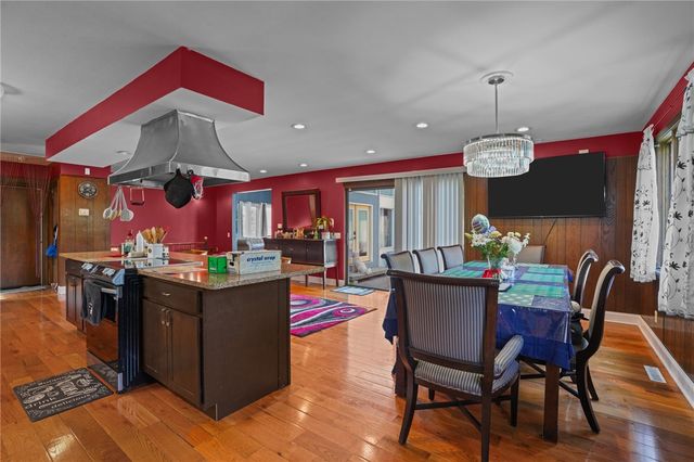 37 Pinewood Drive, North Providence, RI 02904