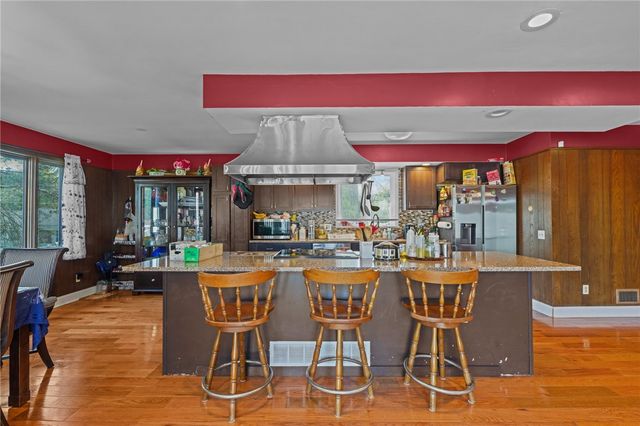 37 Pinewood Drive, North Providence, RI 02904
