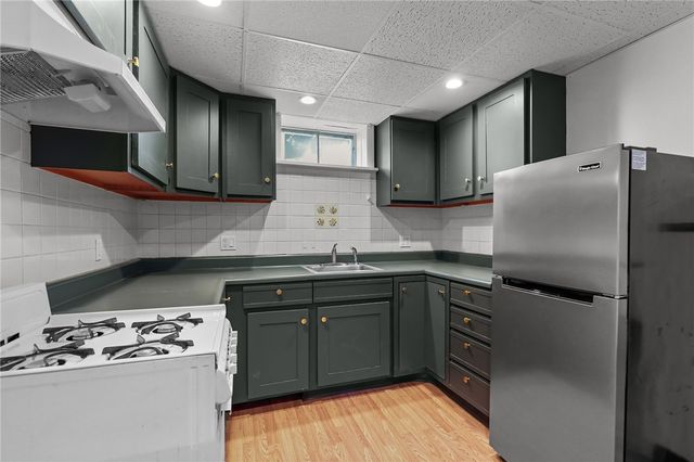 37 Pinewood Drive, North Providence, RI 02904
