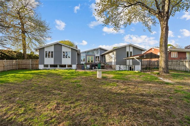 37 Pinewood Drive, North Providence, RI 02904