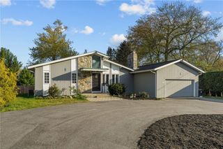 37 Pinewood Drive, North Providence, RI 02904