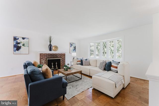 5408 DUBLIN AVE, Springfield, VA 22151