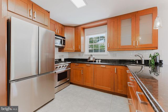 5408 DUBLIN AVE, Springfield, VA 22151