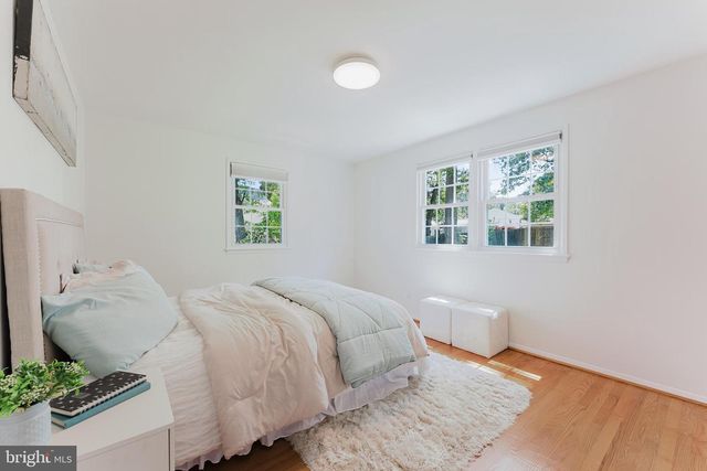 5408 DUBLIN AVE, Springfield, VA 22151