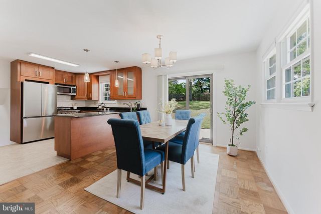 5408 DUBLIN AVE, Springfield, VA 22151