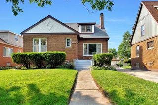 3267 Ann Street, Lansing, IL 60438