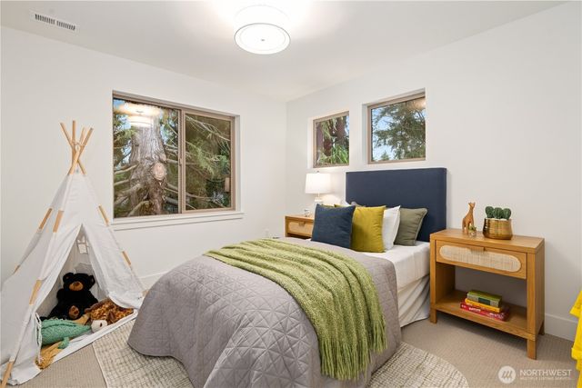 12913 NE 78th Place, Kirkland, WA 98033