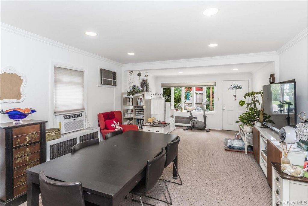27 & 31 Kennedy Road, East Hills, NY 11577 — photo 4