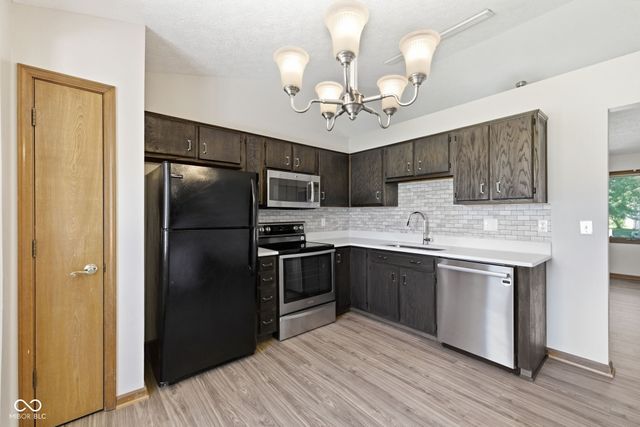 5961 Terrytown Parkway, Indianapolis, IN 46254