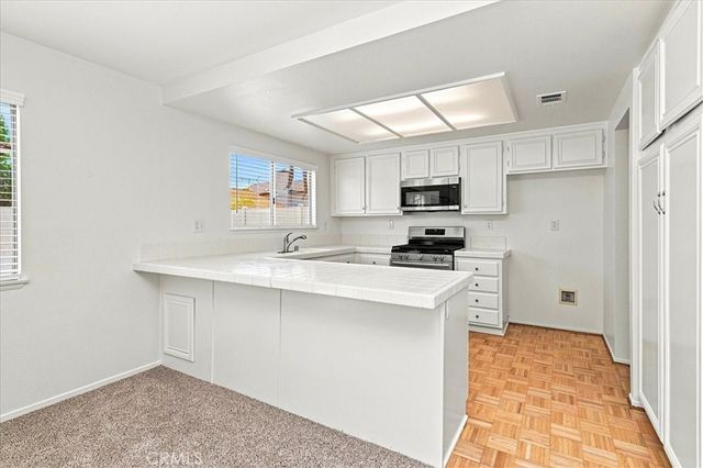 19949 Silvercrest, Riverside, CA 92508