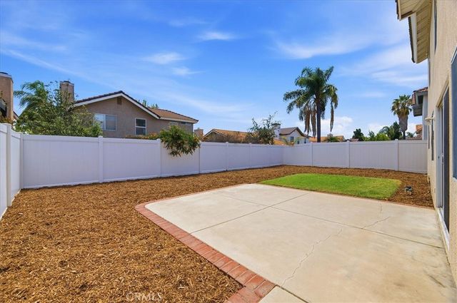 19949 Silvercrest, Riverside, CA 92508
